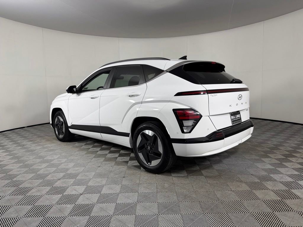 Used 2024 Hyundai Kona Limited FWD image 9