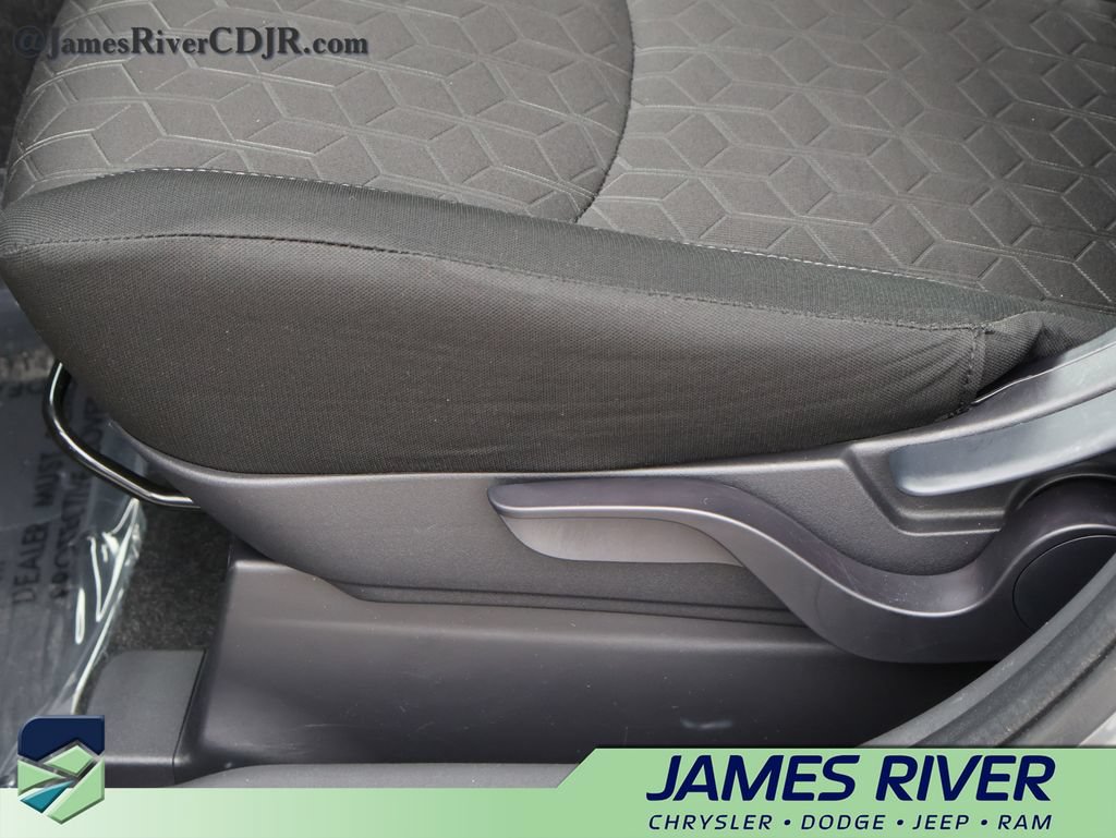 Used 2025 Mitsubishi Outlander Sport SE AWD/4WD image 24