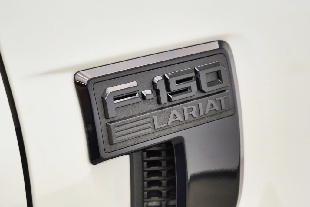 Used 2025 Ford F150 Lariat AWD/4WD image 9