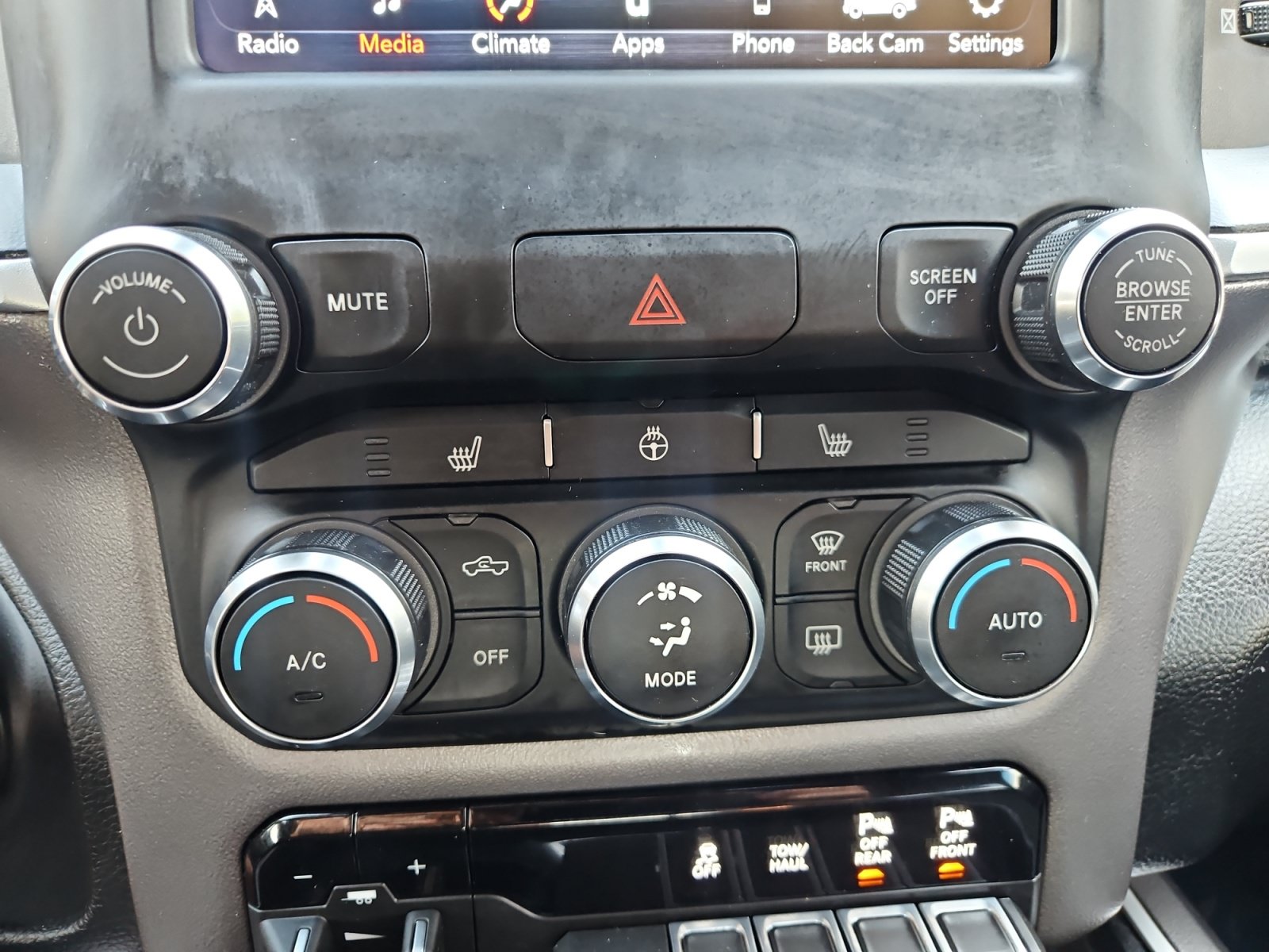 Used 2021 RAM 1500 Big Horn AWD/4WD image 21