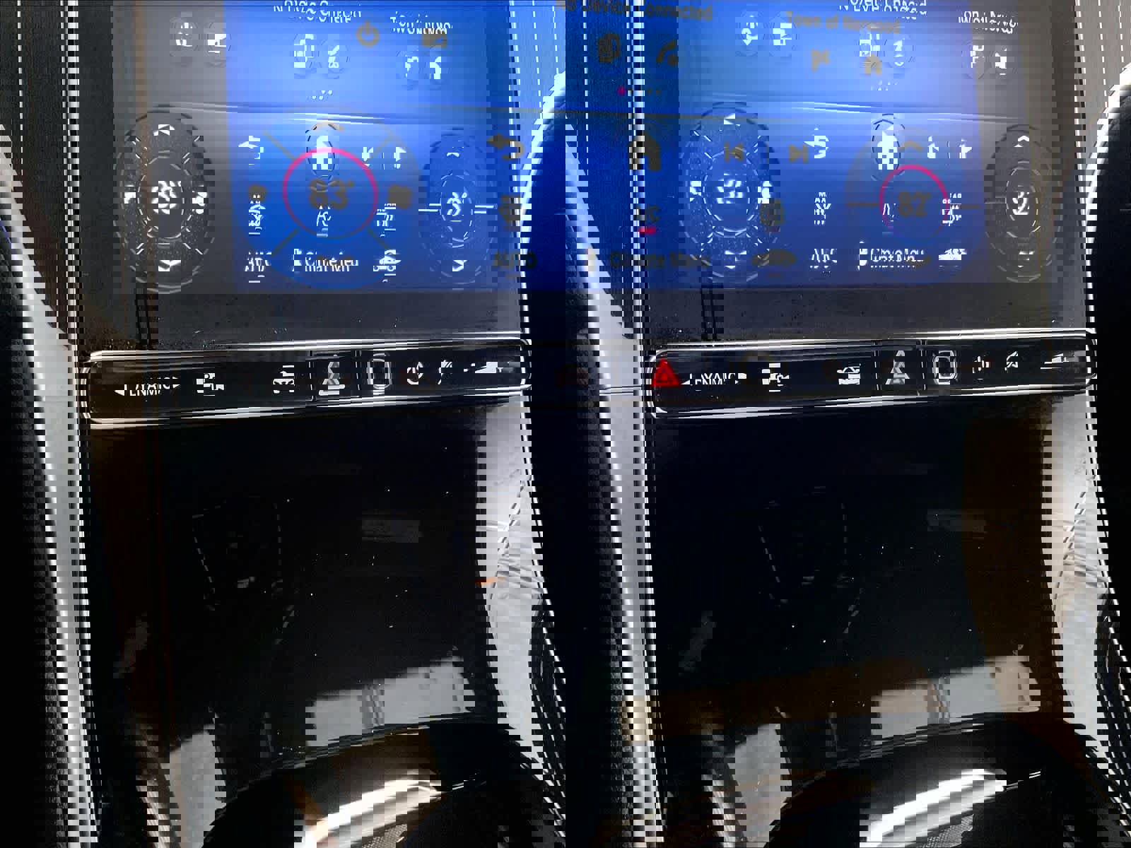 Used 2025 Mercedes-Benz GLC 300 4MATIC image 25