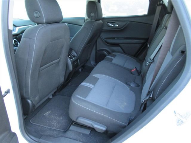 Used 2024 Chevrolet Blazer LT w/ Midnight/Sport Edition FWD image 31