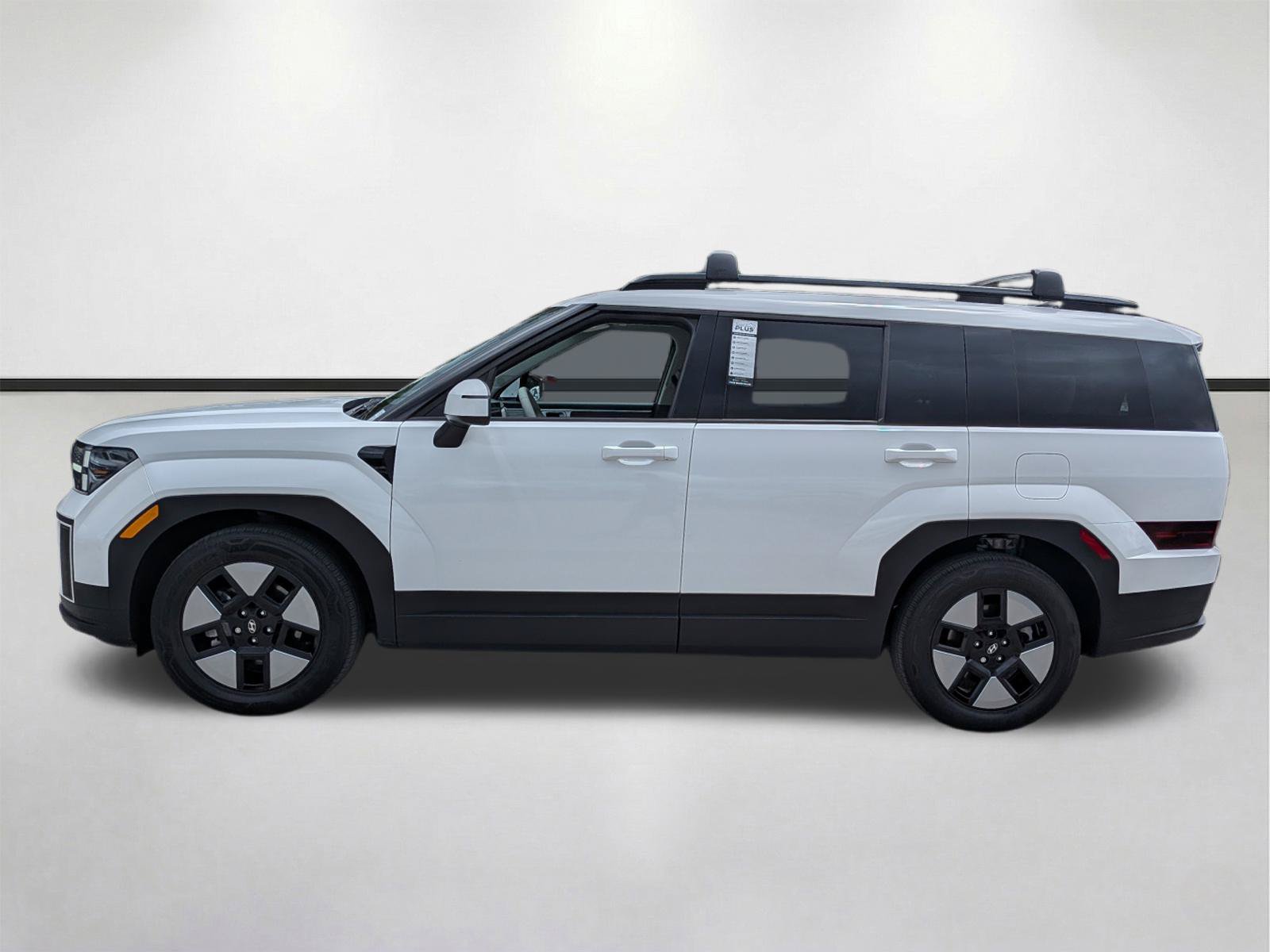 Used 2025 Hyundai Santa Fe SEL FWD image 8