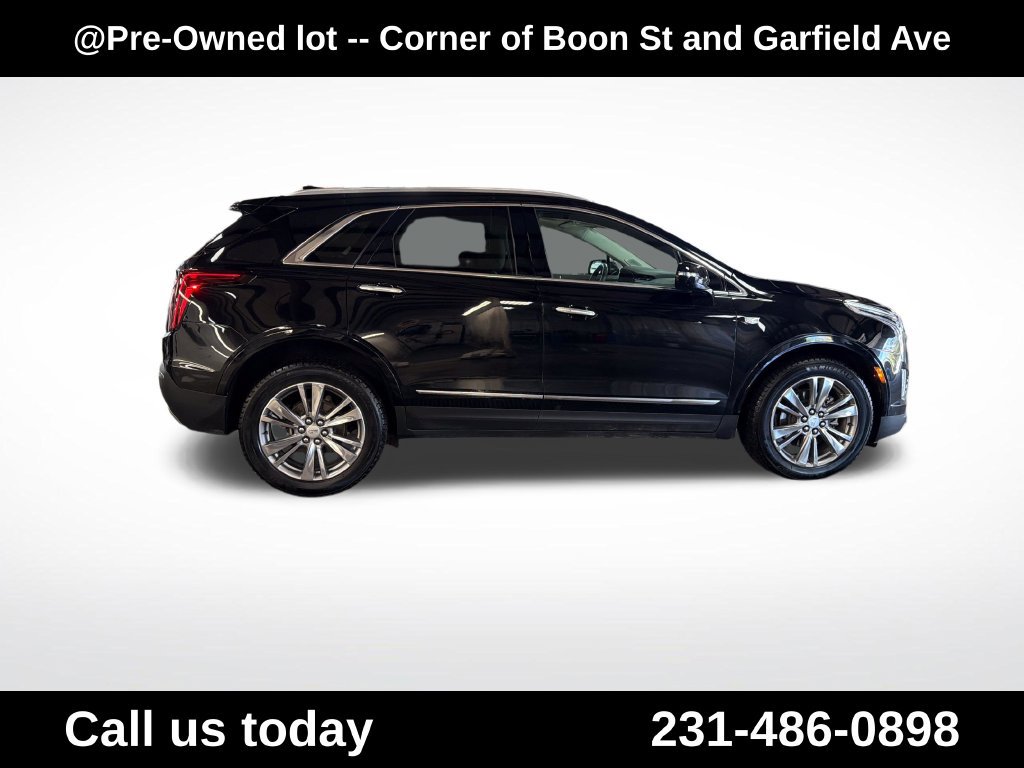 Used 2022 Cadillac XT5 Premium Luxury w/ LPO, Floor Liner Package AWD/4WD image 6