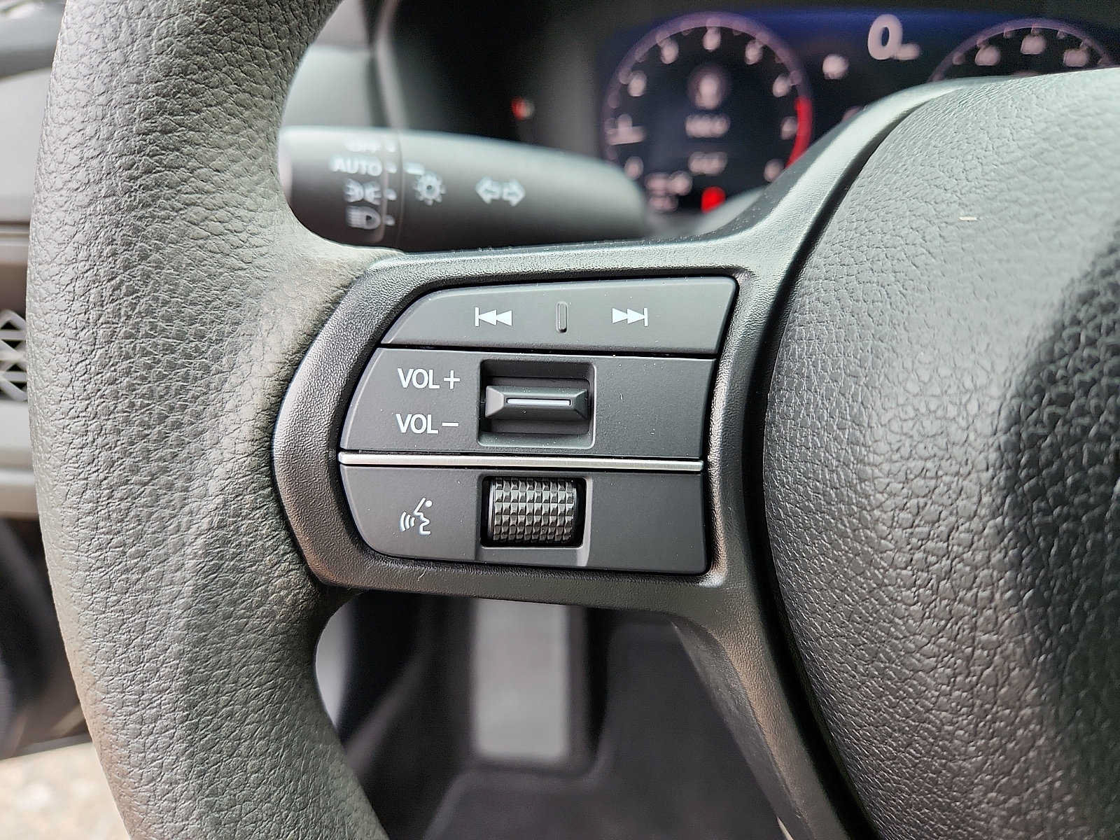Certified 2024 Honda Accord EX image 23