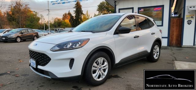 Used 2021 Ford Escape S image 2