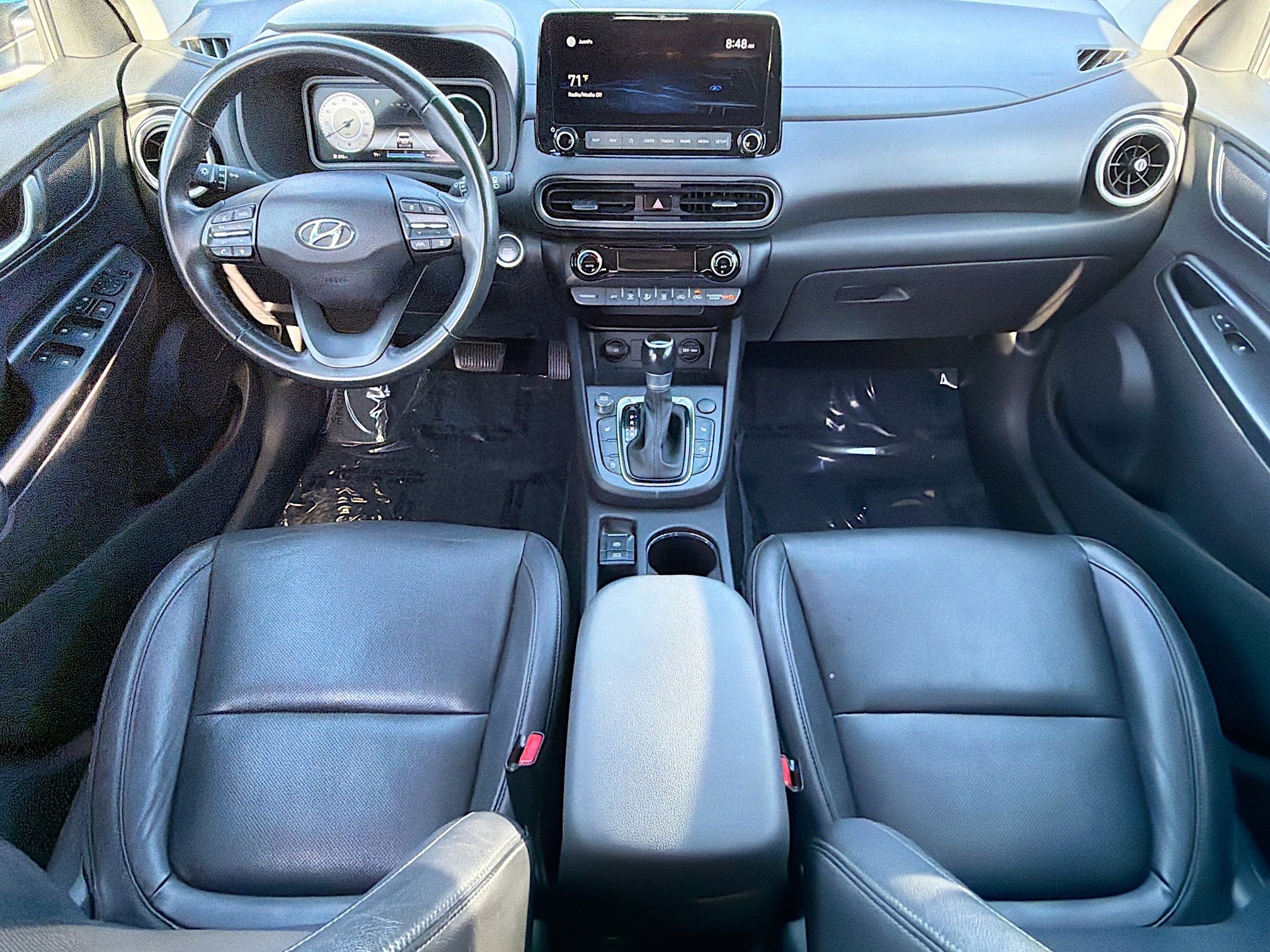 Used 2022 Hyundai Kona Limited w/ Cargo Package FWD image 14