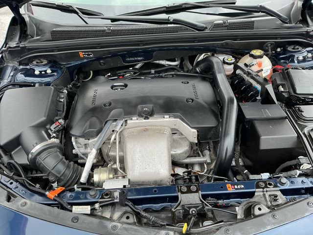 Used 2021 Chevrolet Malibu Premier image 46