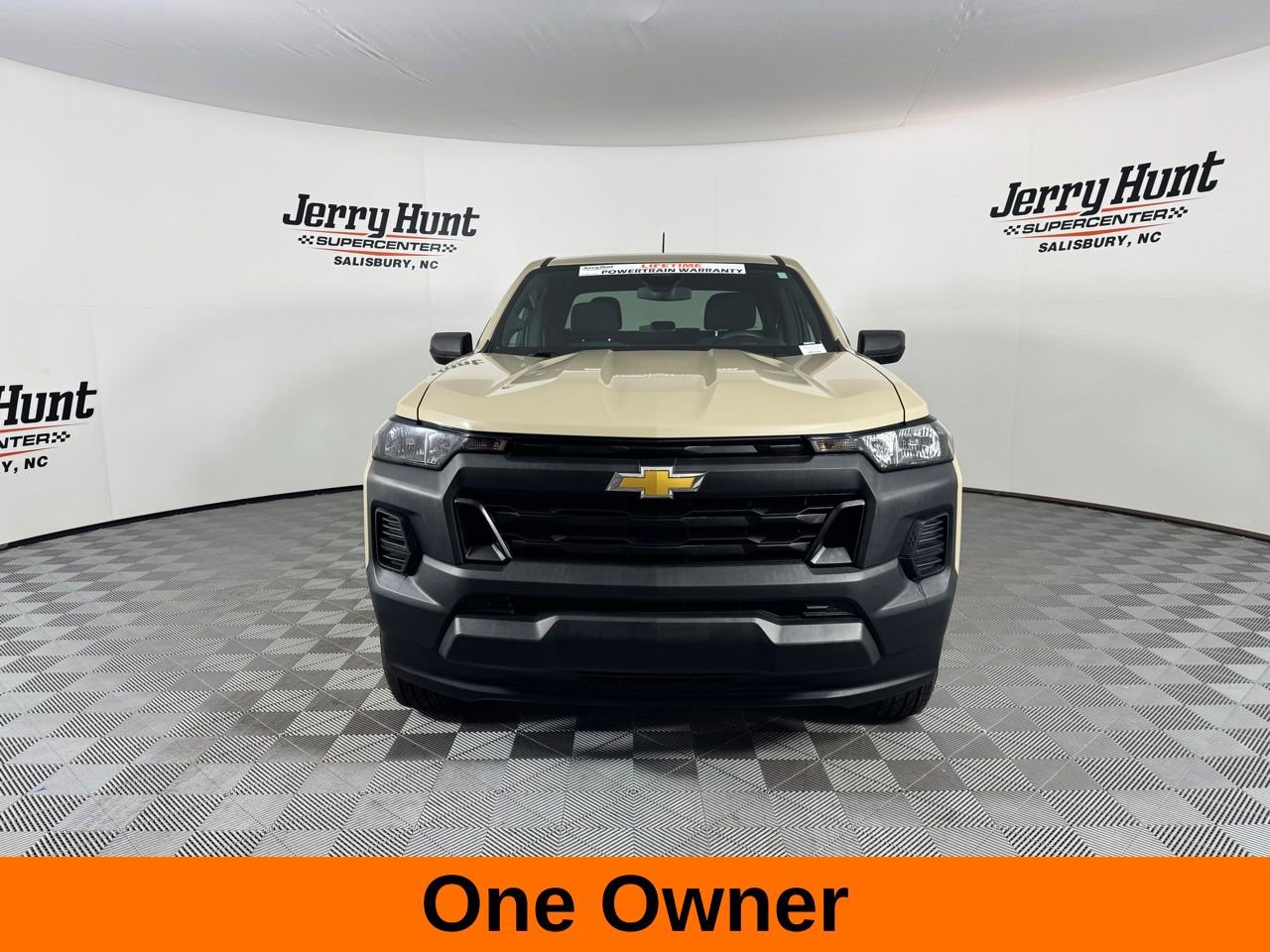 Used 2024 Chevrolet Colorado W/T image 5