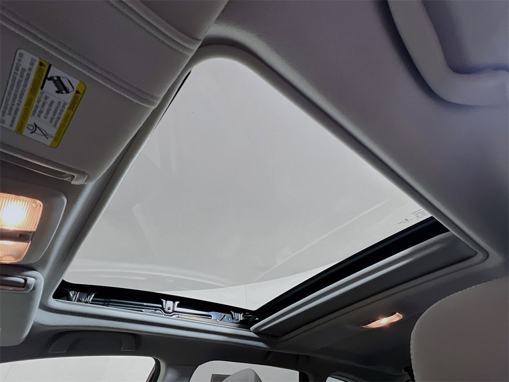 Used 2014 Subaru Forester 2.5i Limited image 20