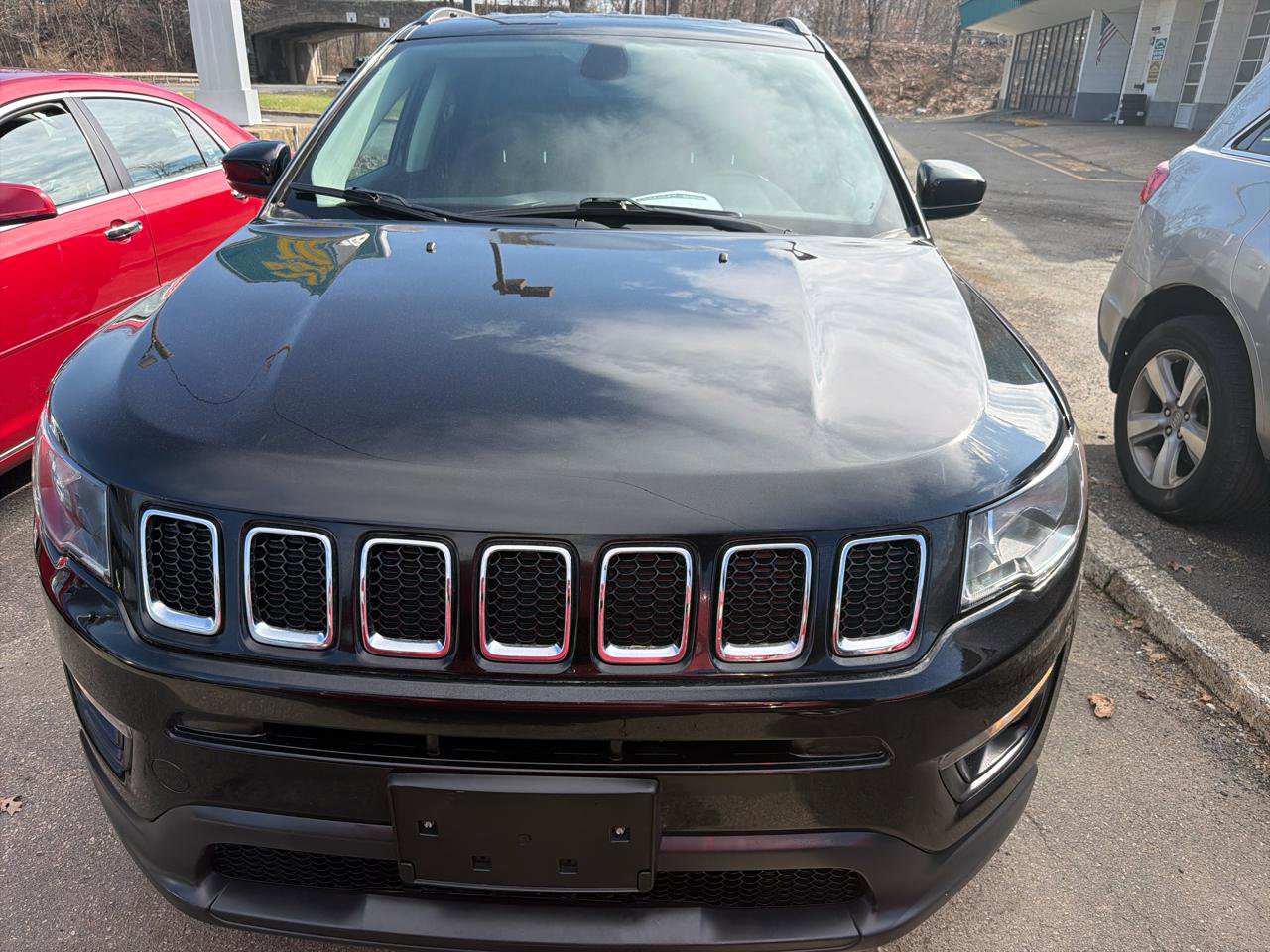 Used 2020 Jeep Compass Latitude w/ Cold Weather Group image 2