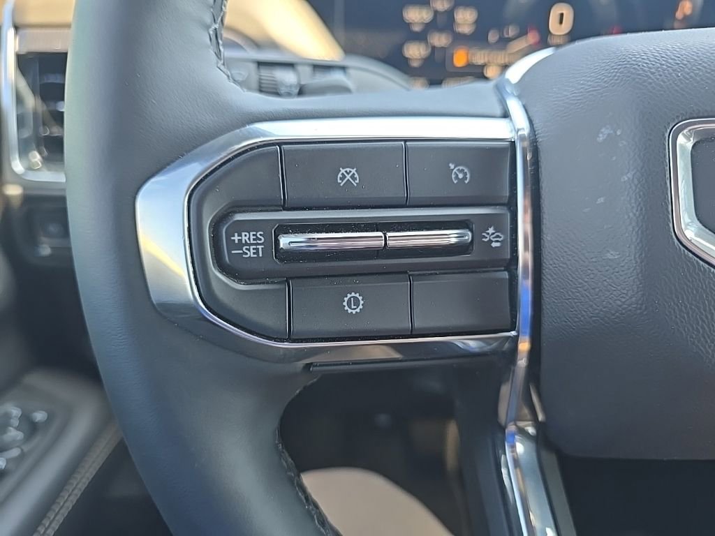 Used 2025 GMC Yukon Elevation w/ LPO, Floor Liner Package AWD/4WD image 23
