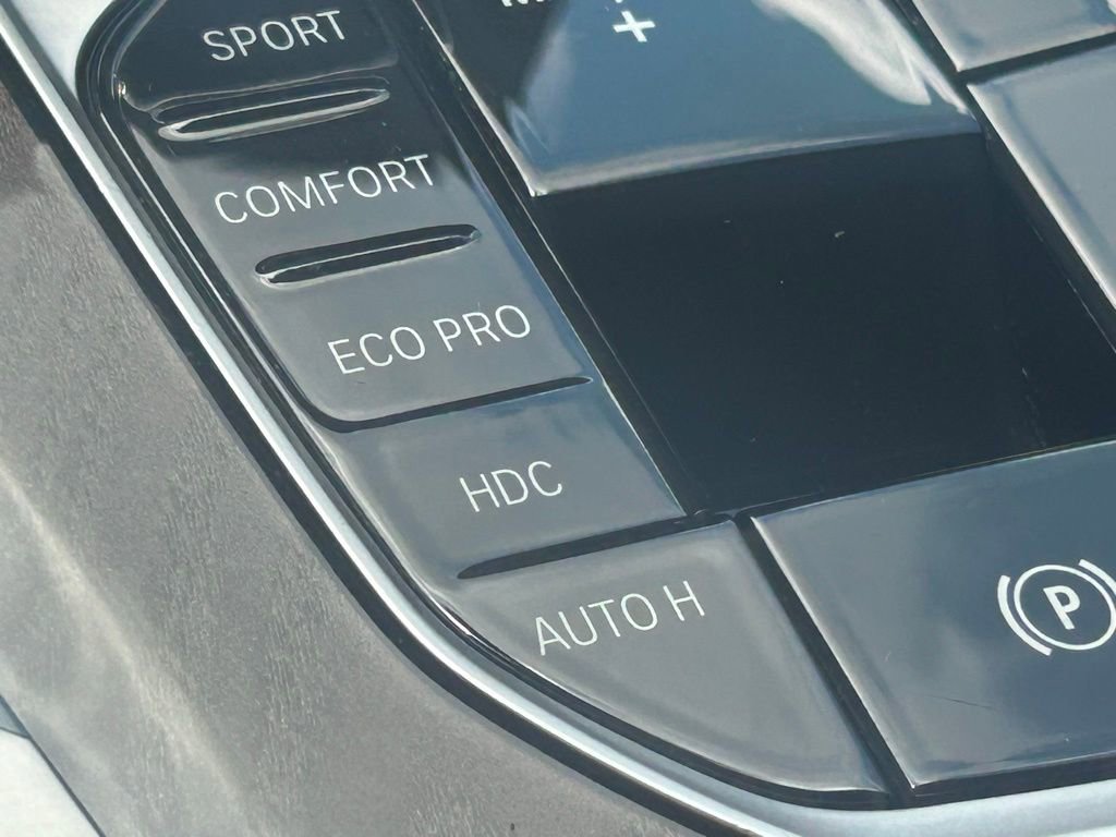 Used 2022 BMW X5 xDrive40i w/ Premium Package AWD/4WD image 57