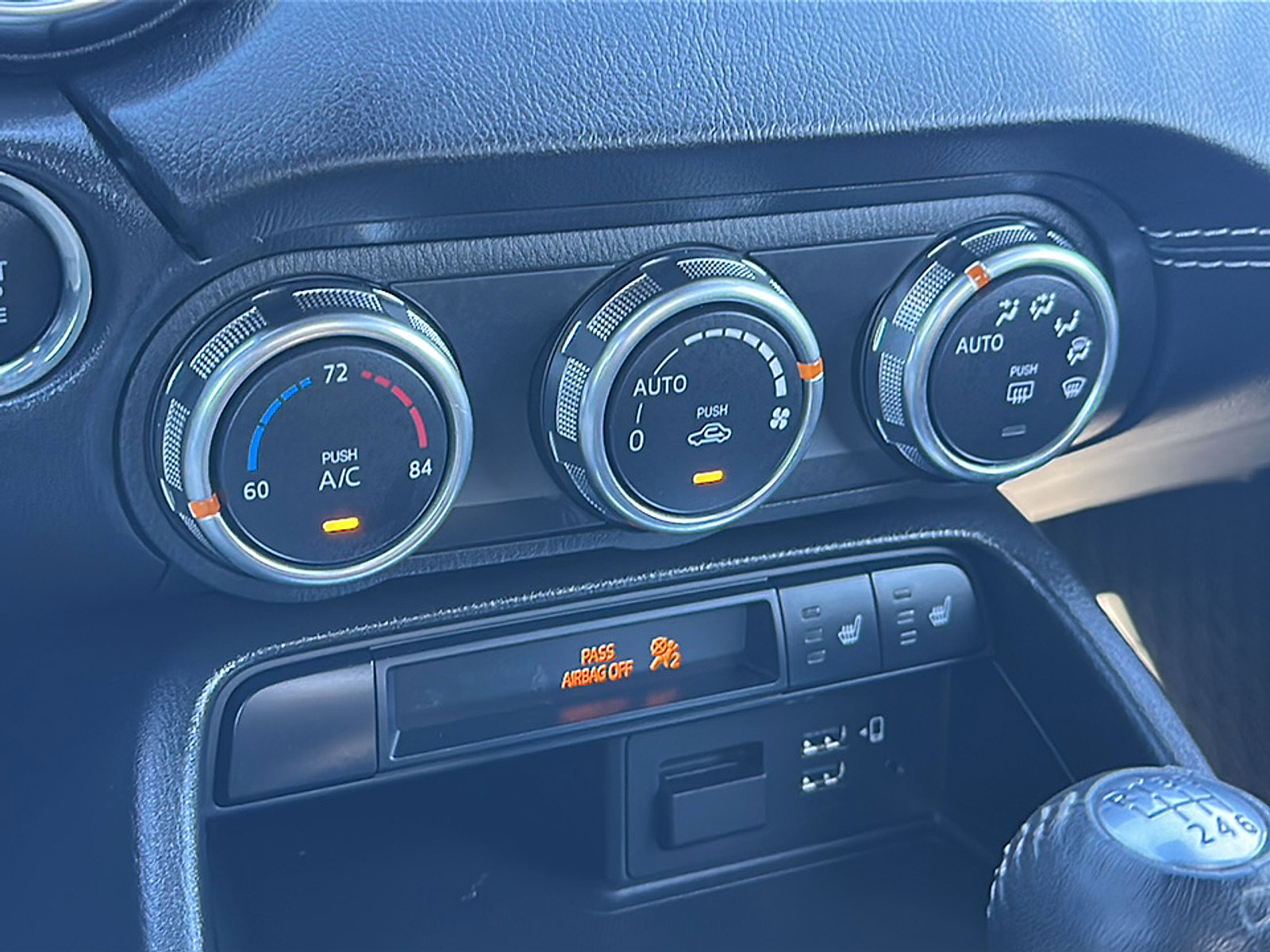 Used 2022 MAZDA MX-5 Miata Grand Touring w/ Weather Package image 28