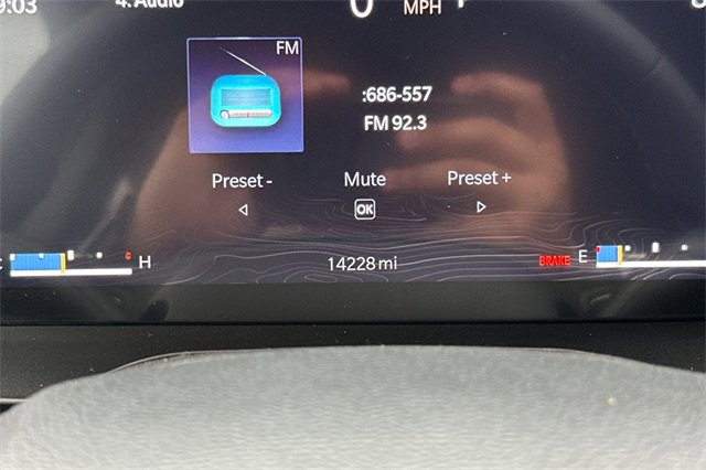 Certified 2023 Jeep Grand Cherokee L Laredo w/ Trailer Tow Group (B) image 28