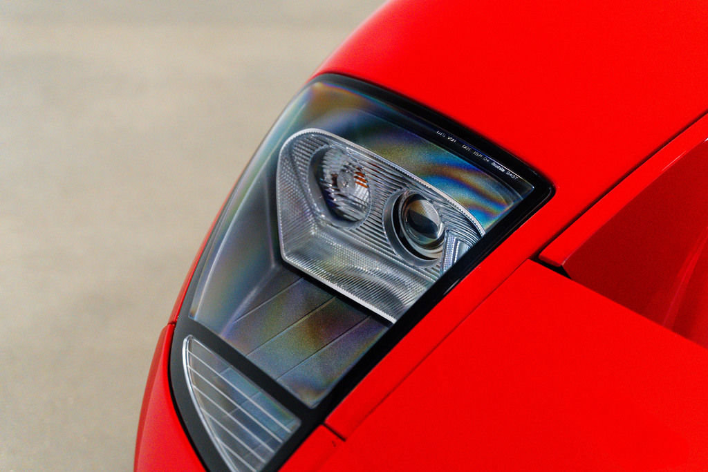 Used 2006 Ford GT RWD image 89
