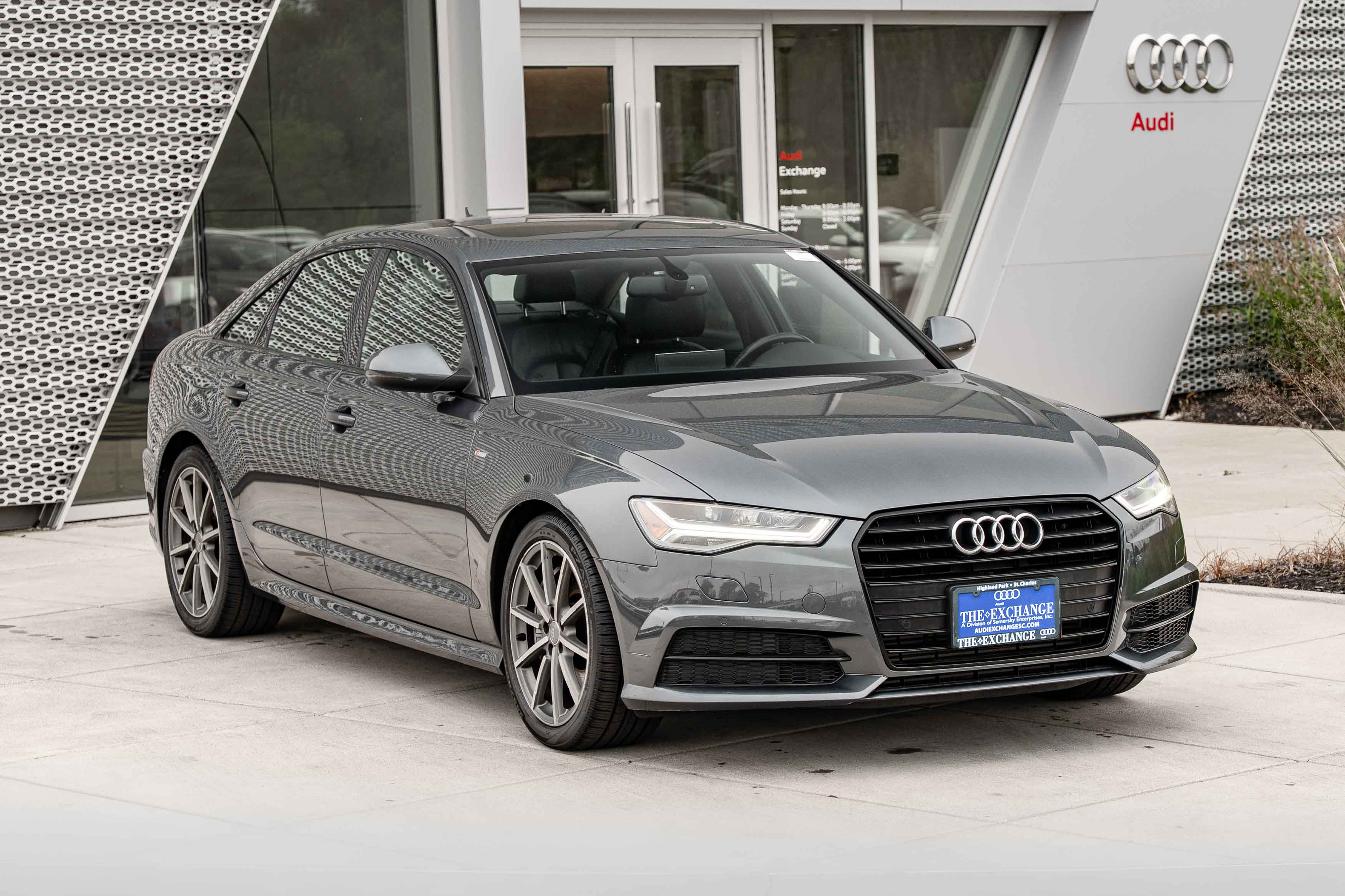 Used 2017 Audi A6 2.0T Premium Plus w/ Premium Plus Package AWD/4WD image 2