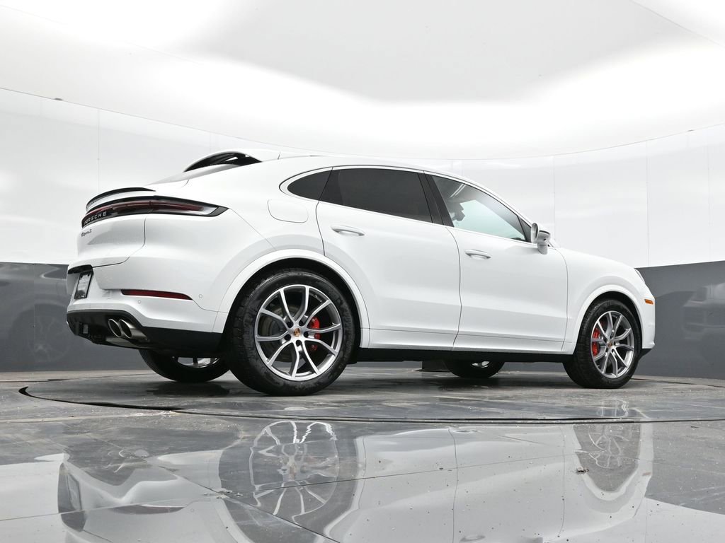 New 2026 Porsche Cayenne S image 38