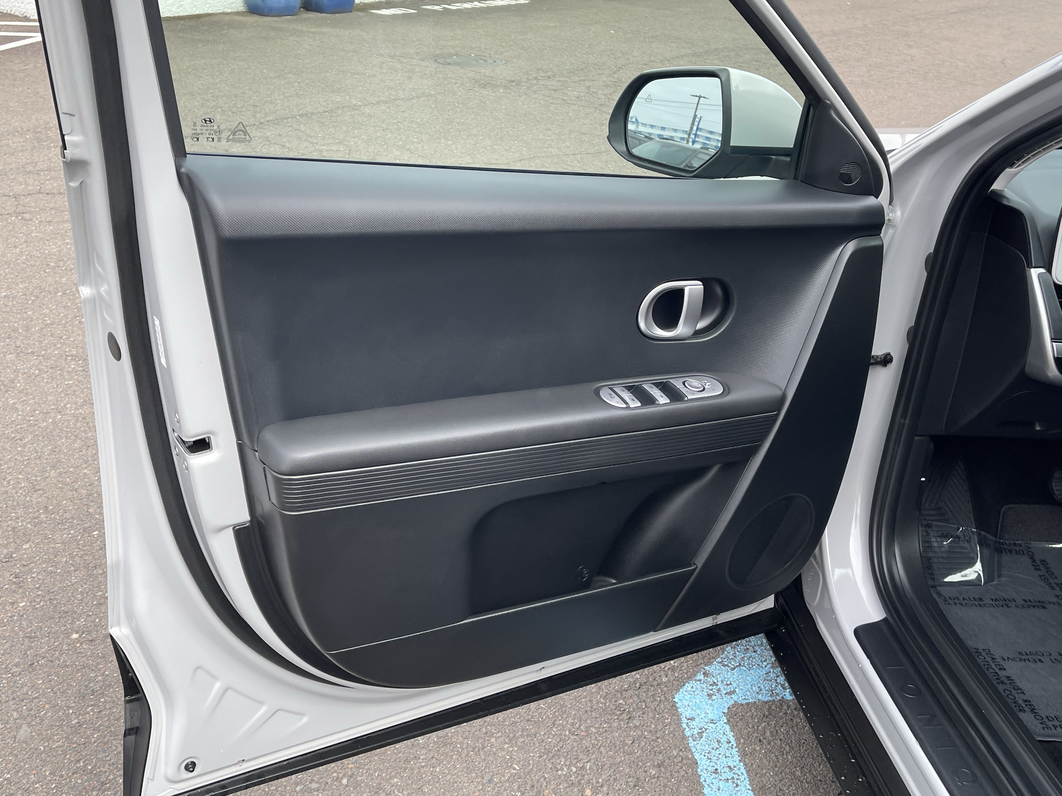Certified 2024 Hyundai Ioniq 5 SEL RWD image 16