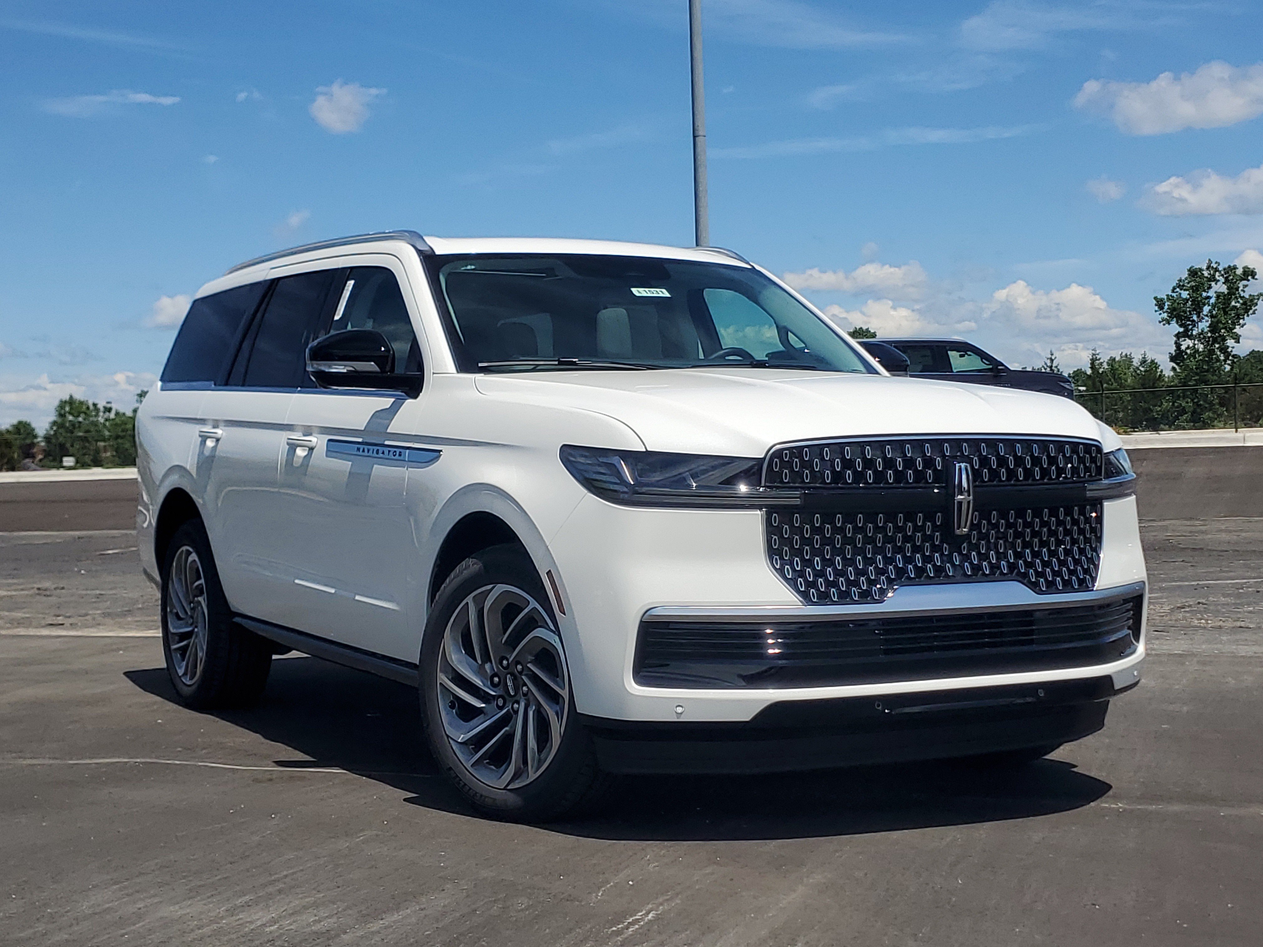 New 2026 Lincoln Navigator Reserve
