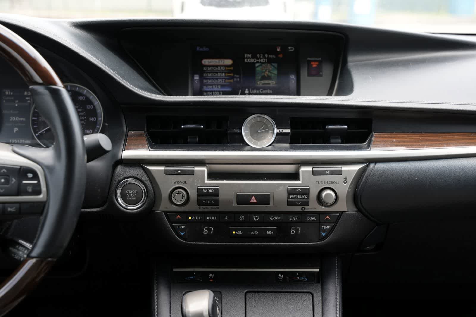 Used 2017 Lexus ES 350 FWD image 13