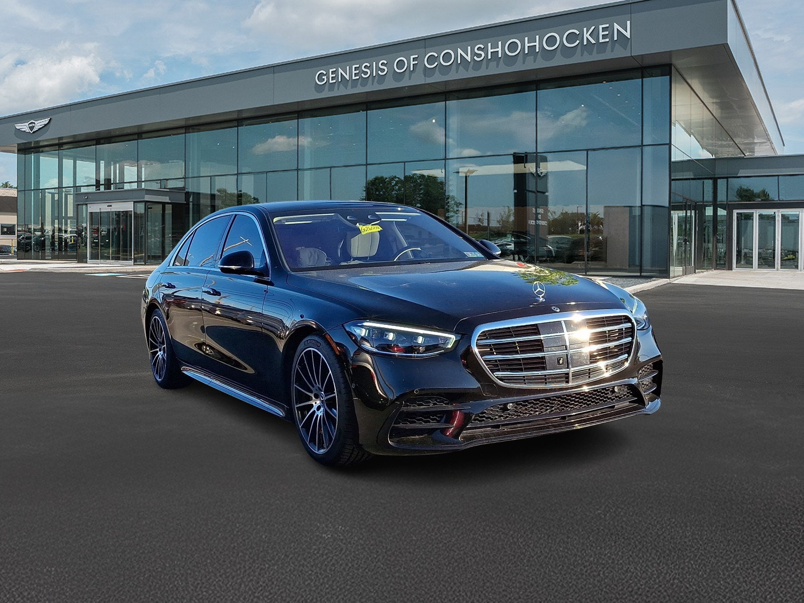 Used 2021 Mercedes-Benz S 580 4MATIC Sedan image 2