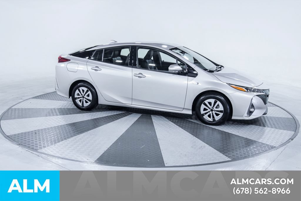 Used 2019 Toyota Prius Prime Advanced FWD image 13