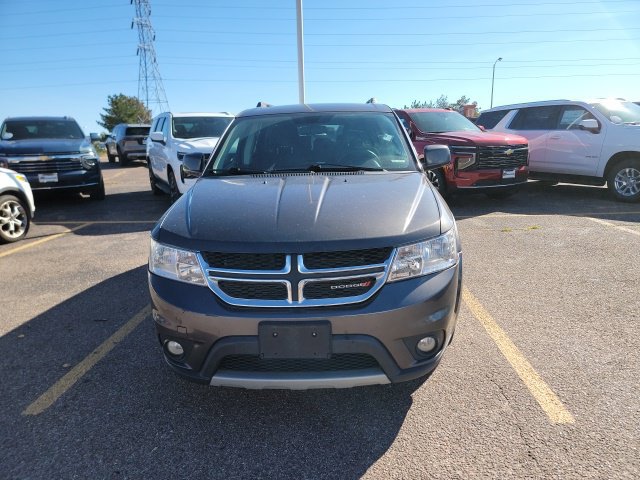 Used 2016 Dodge Journey SXT w/ Comfort/Convenience Group FWD image 2
