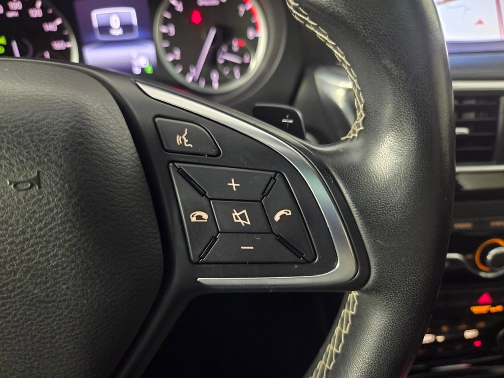 Used 2018 INFINITI QX30 Sport w/ Sport Leather Package FWD image 16