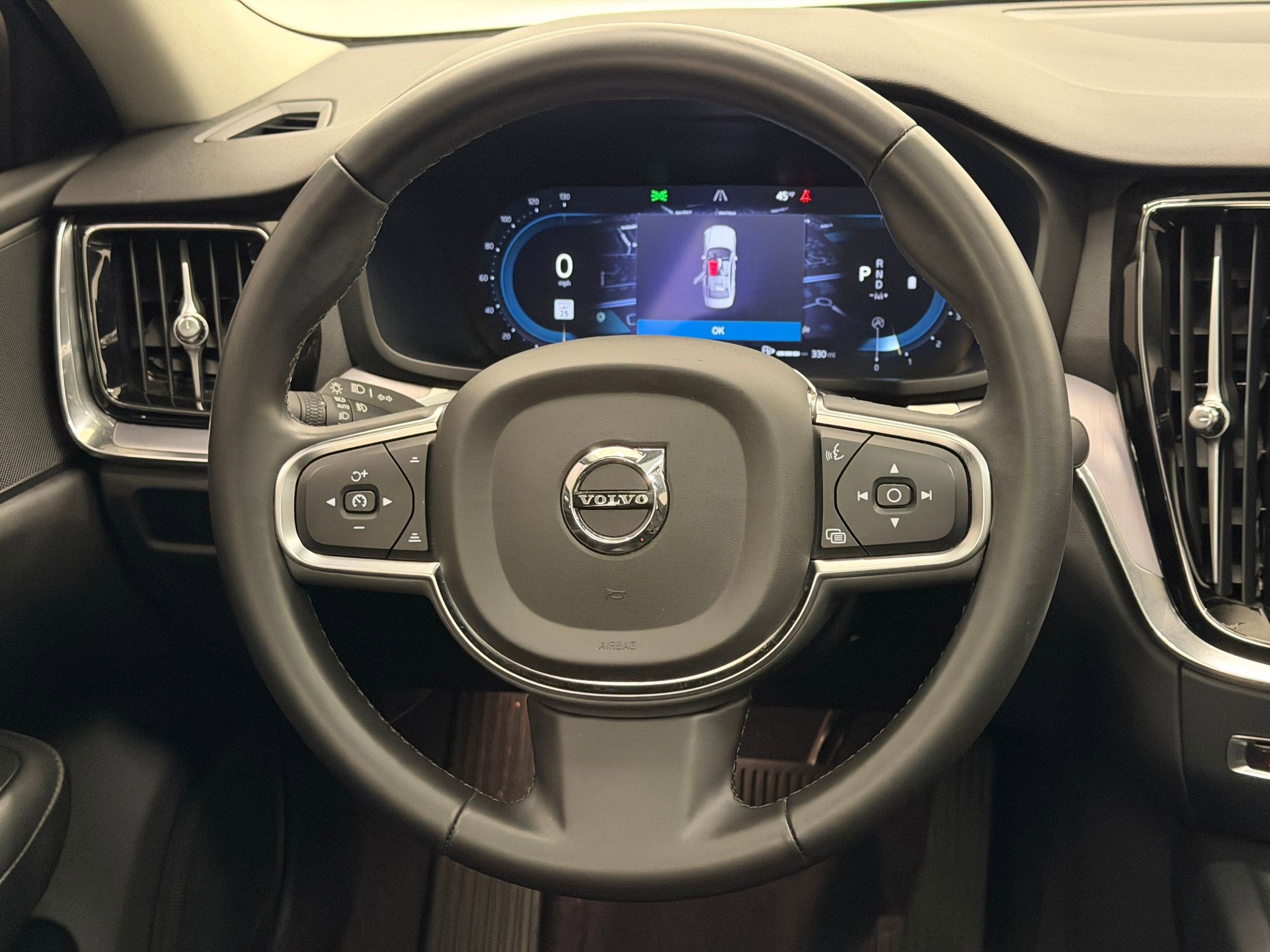 Used 2024 Volvo S60 B5 Core image 15