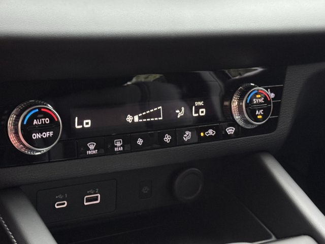 New 2026 Nissan Rogue SL AWD/4WD image 16