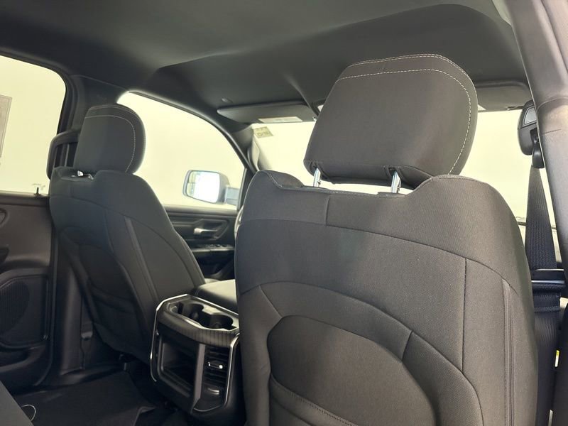 New 2026 RAM 1500 Express AWD/4WD image 13