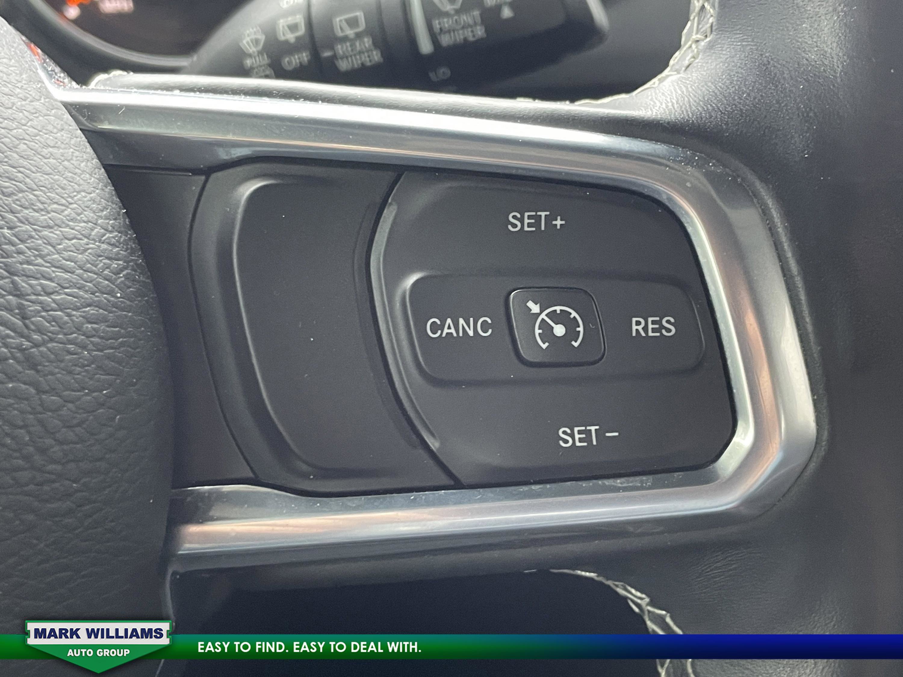 Used 2019 Jeep Wrangler Unlimited Sahara w/ Safety Group image 18