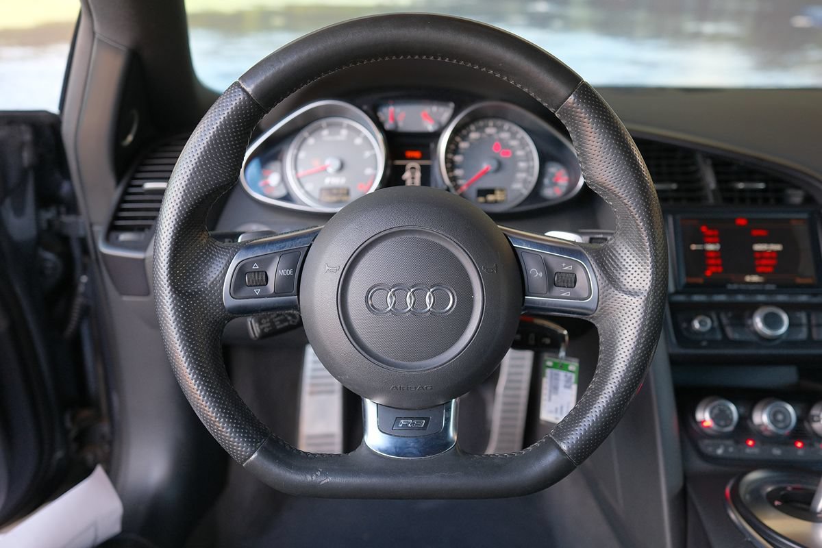 Used 2012 Audi R8 V8 AWD/4WD image 16