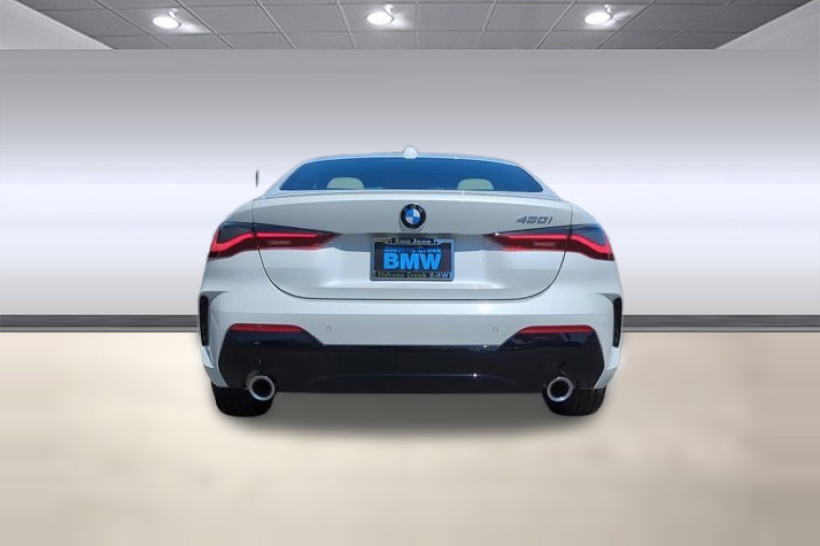 Used 2025 BMW 430i Coupe w/ M Sport Package image 10