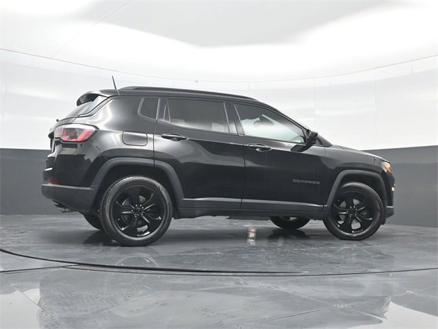 Used 2018 Jeep Compass Altitude image 49