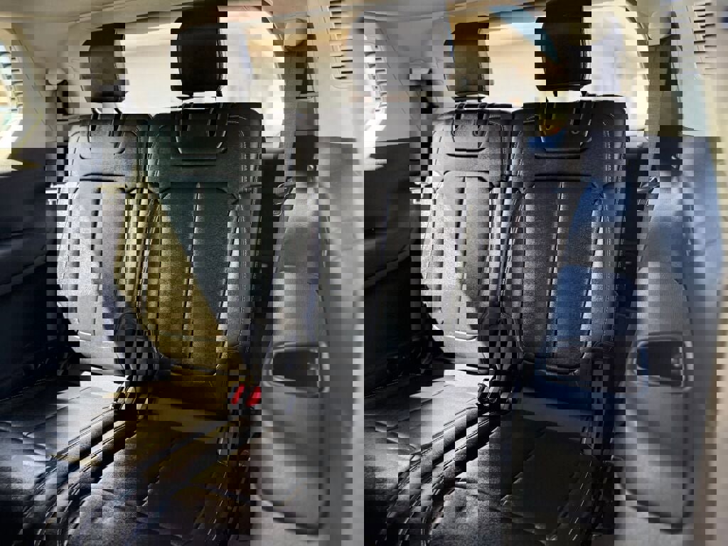 Used 2021 Jeep Grand Cherokee L Limited image 25