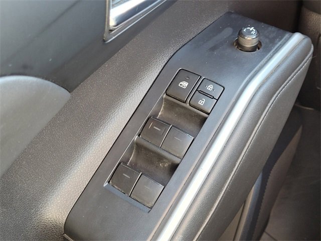 Used 2023 Toyota Highlander XLE image 26