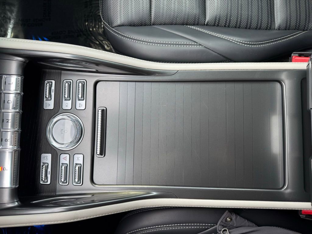 Used 2024 Lincoln Nautilus Reserve image 35