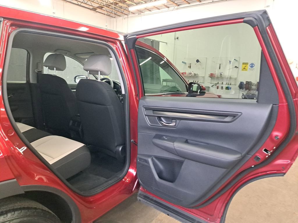 Used 2025 Honda CR-V LX image 14