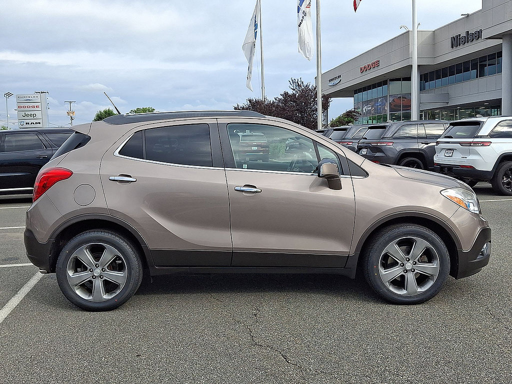 Used 2013 Buick Encore Convenience AWD/4WD image 32