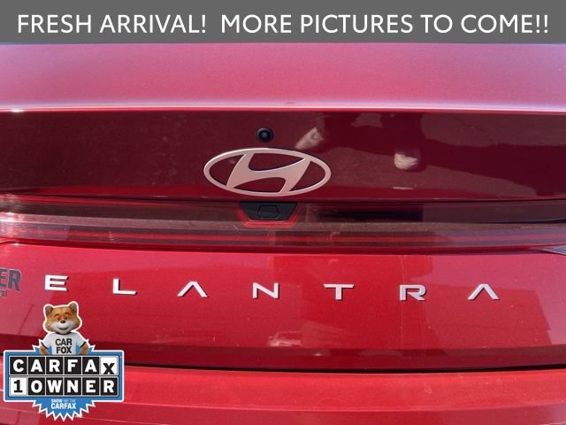 Used 2024 Hyundai Elantra SEL w/ Convenience Package image 9