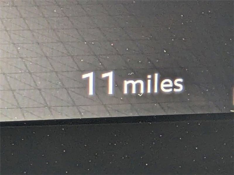 New 2023 Nissan Ariya AWD image 29