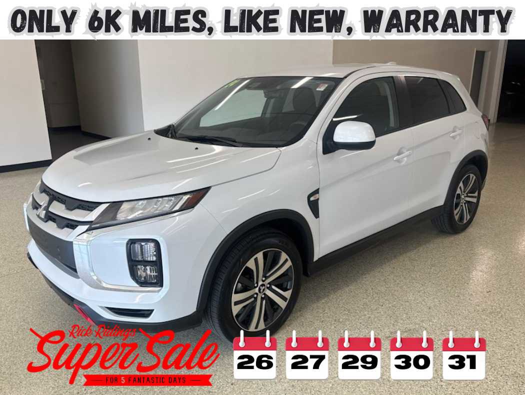 Used 2024 Mitsubishi Outlander Sport LE image 1