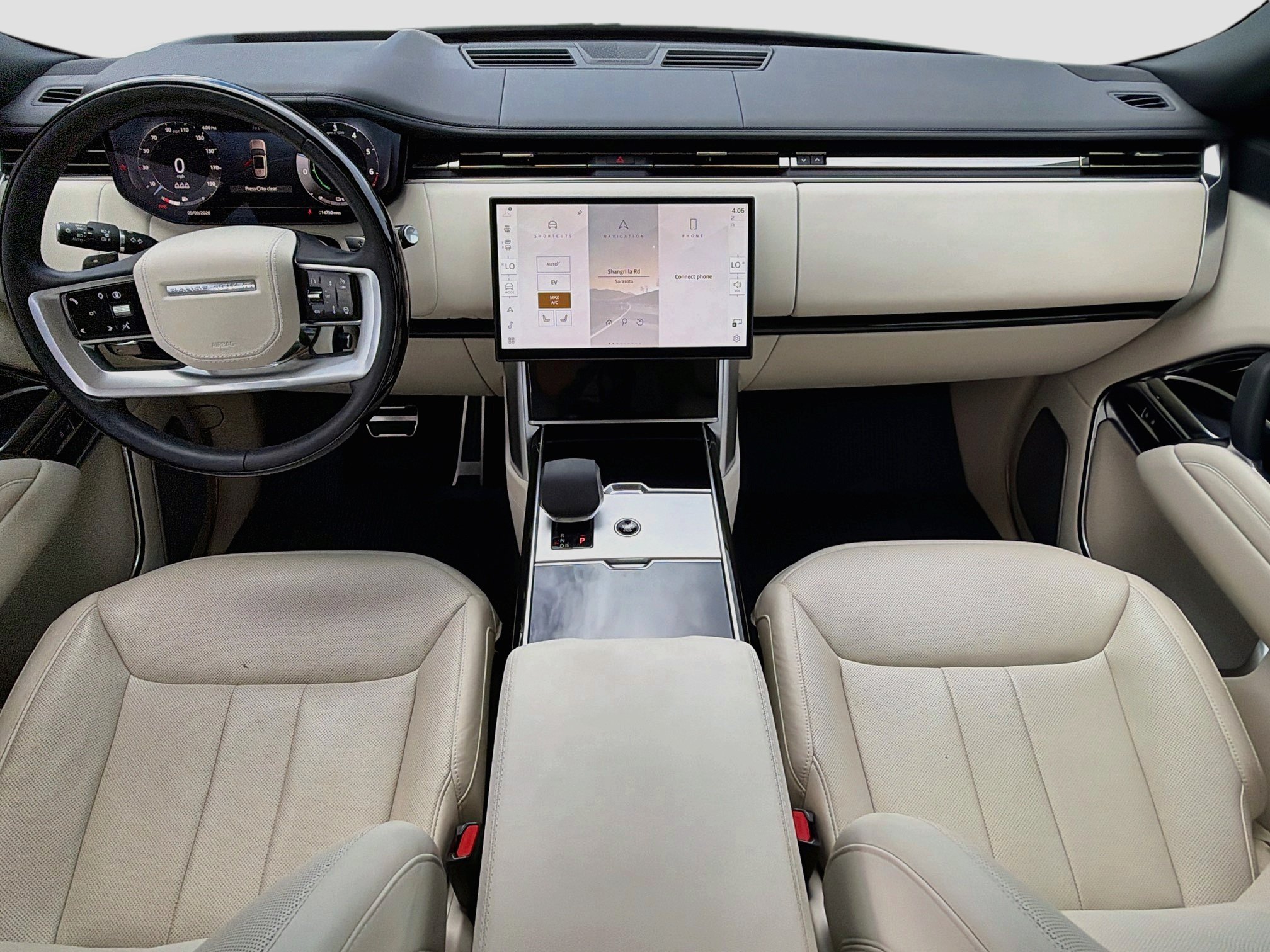 Used 2025 Land Rover Range Rover Autobiography AWD/4WD image 15