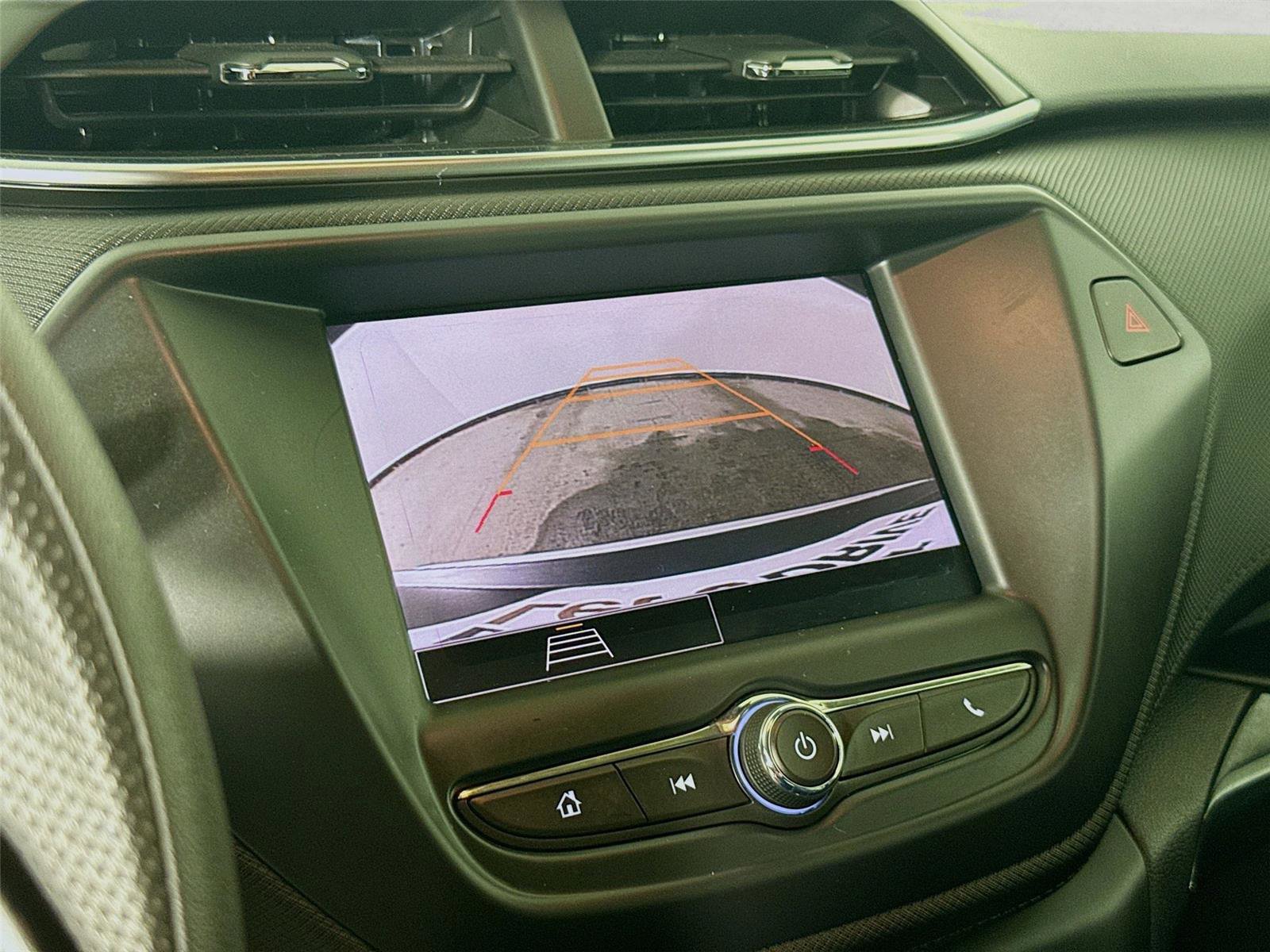 Used 2023 Chevrolet TrailBlazer LT image 14