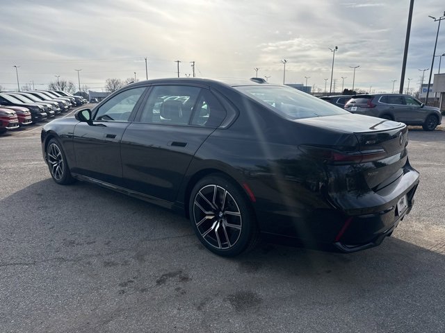 New 2026 BMW 740i xDrive image 5