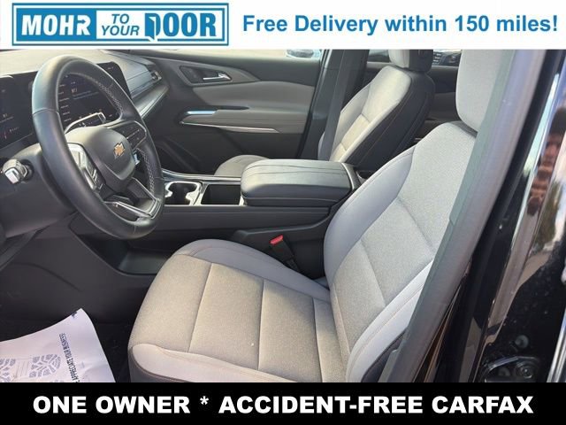 Used 2025 Chevrolet Traverse LT image 14