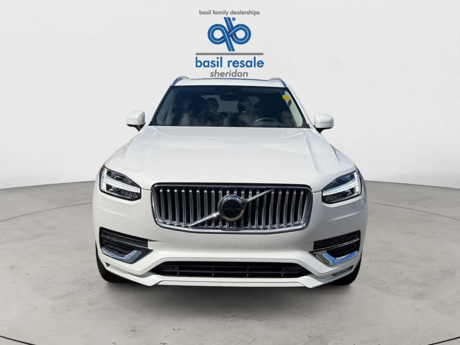 Used 2025 Volvo XC90 B5 Core AWD/4WD image 9