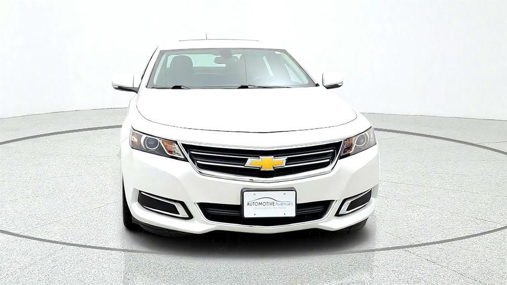 Used 2017 Chevrolet Impala LT w/ Convenience Package FWD image 2